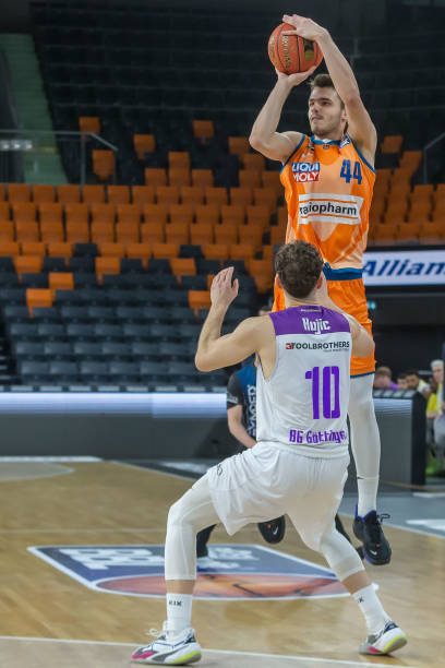 安娜的经历 安娜的经历