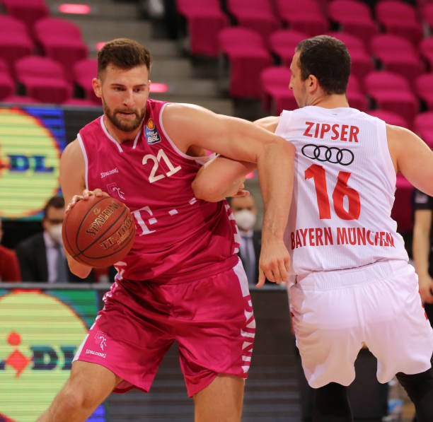 勒沃库森的 勒沃库森的