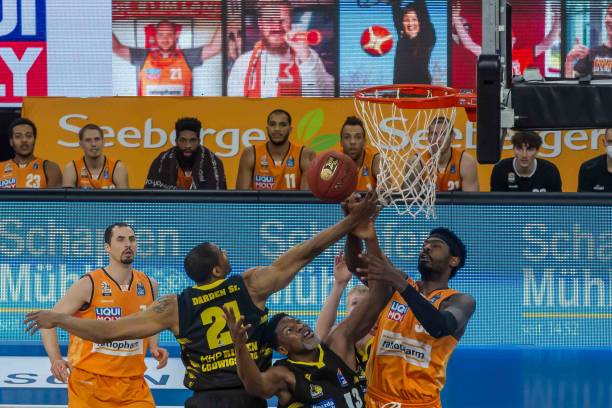 球员的缺失 球员的缺失